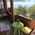 ساهيل بنسيون 4* كالينجاغيس